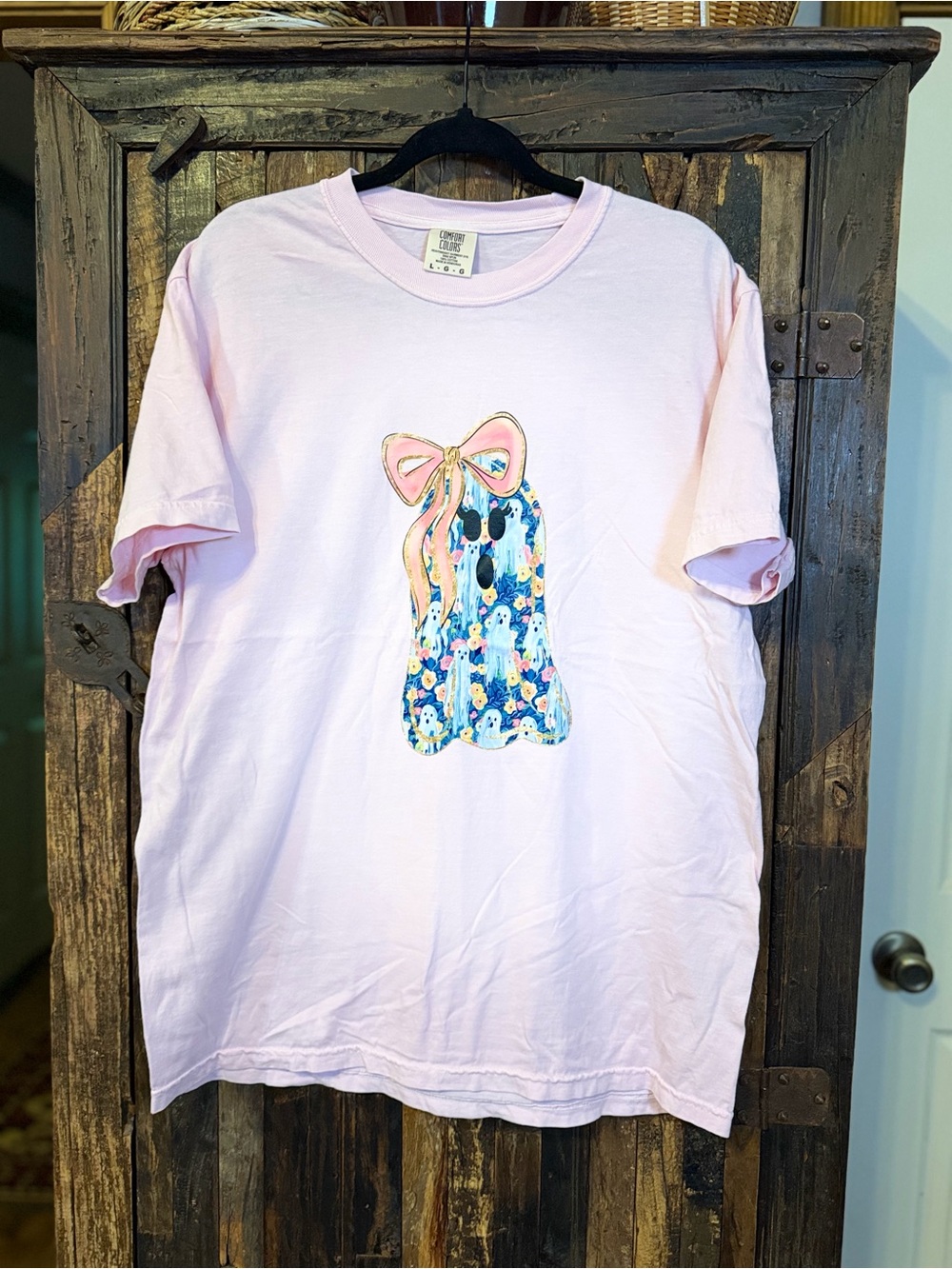 Comfort Colors Halloween Ghost T Shirt L Pink Coquette Bow Floral Spooky Tee